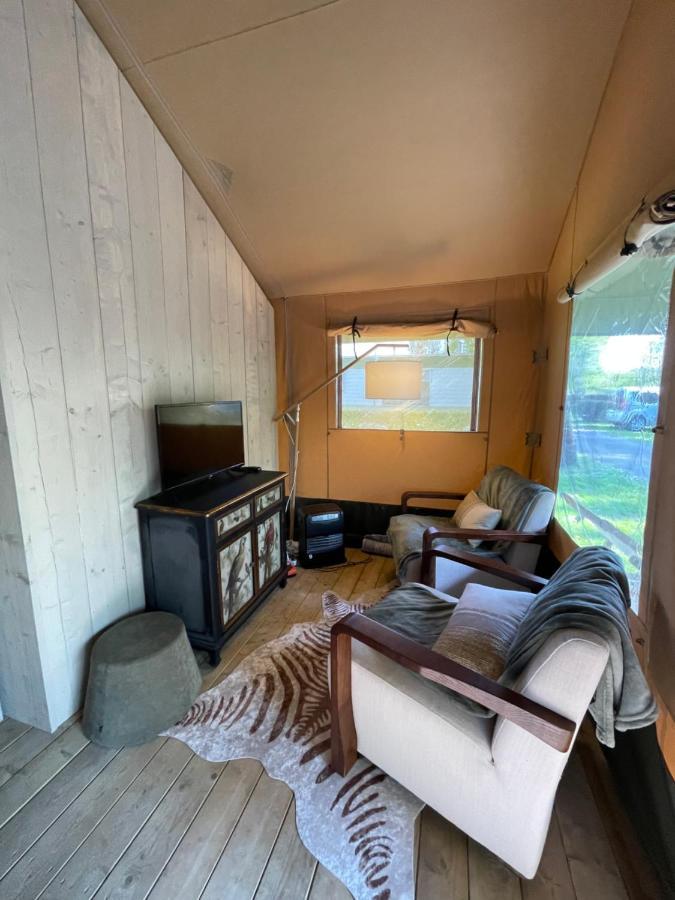 Glamour Glamping At Little Beach Jabbeke  Εξωτερικό φωτογραφία